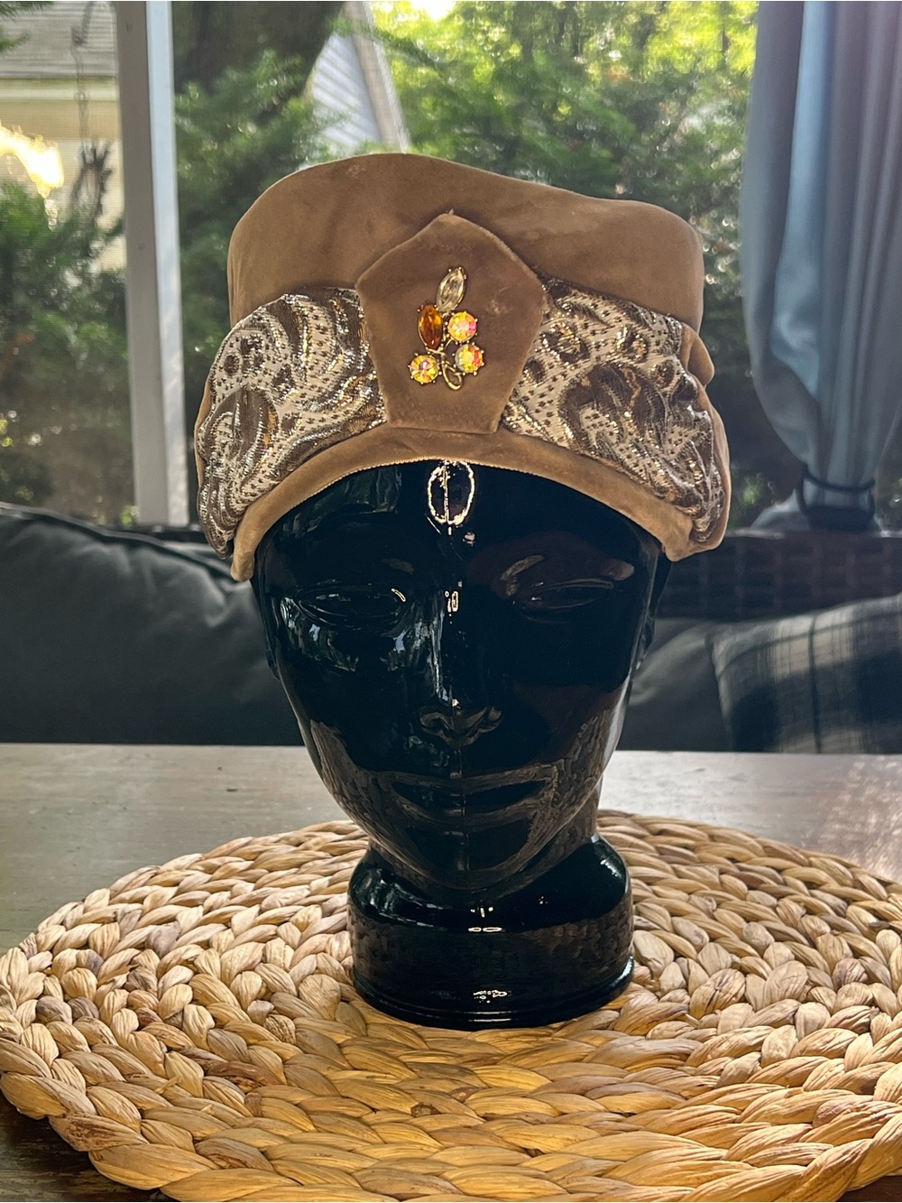 Vintage Handmade Fisk Chicago Pillbox Hat